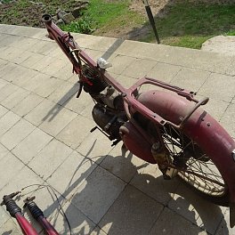 Jawa 250/11 Pérák "ZBROJOVKA"