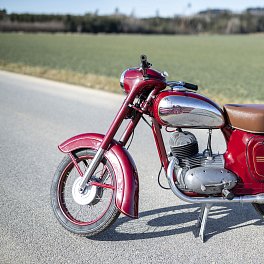 JAWA-ČZ 175/356 r. 1958 patinovka