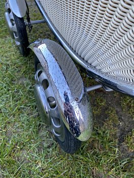 Proutěný kočárek - částečná renovace